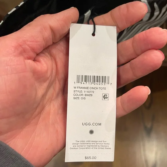 UGG NWT Frannie Cinch Totes - Picture 5 of 9